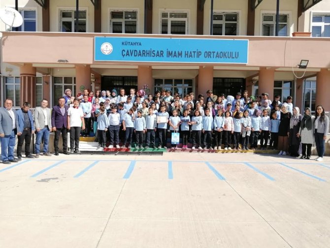 Çavdarhisar İmam Hatip Ortaokulu’na Başarı Belgesi