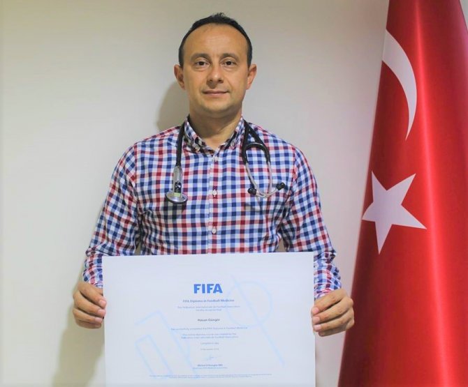 Doç. Dr. Hasan Güngör, Fıfa’nın Resmi ‘Futbol Doktoru’ Oldu