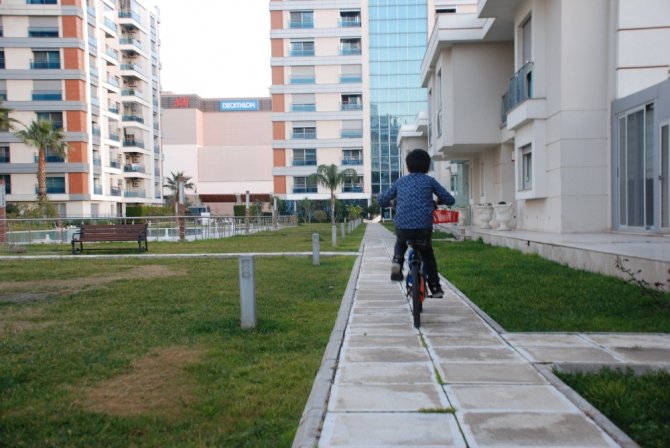 Hem Yuvalarını Hem Kalplerini Açtılar