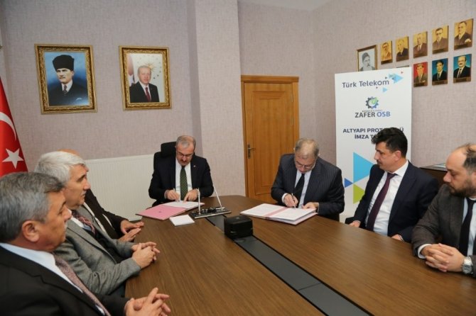 Altıntaş Zafer Osb İle Türk Telekom Arasında İş Birliği Protokolü
