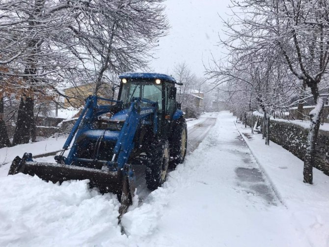 Bozdağ’da Kar Kalınlığı 30 Santimetreyi Geçti
