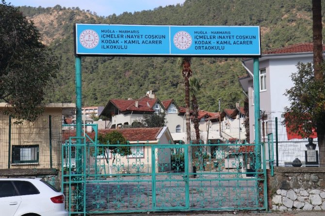 Marmaris’te Depreme Dayanıksız İki Okul Tahliye Ediliyor