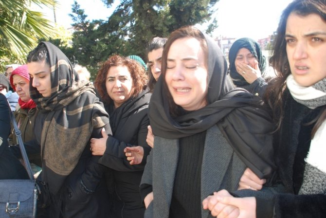 Ablası Feryat Etti: "Düğününe Gelecektim Songül’üm"