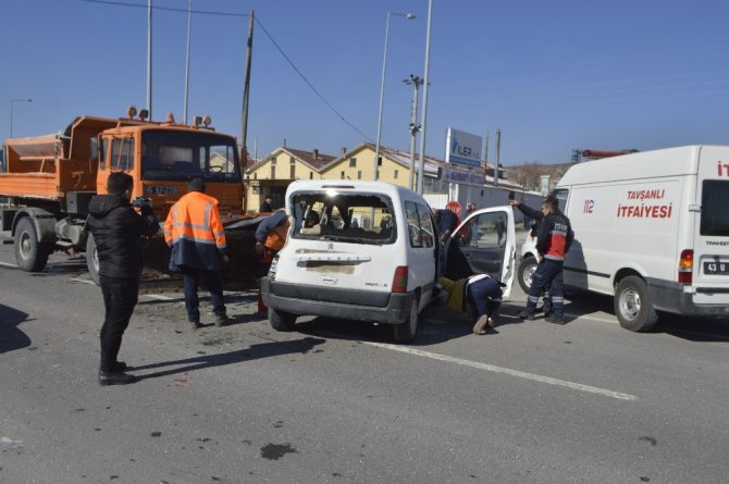 Tavşanlı’da Trafik Kazası: 1 Yaralı