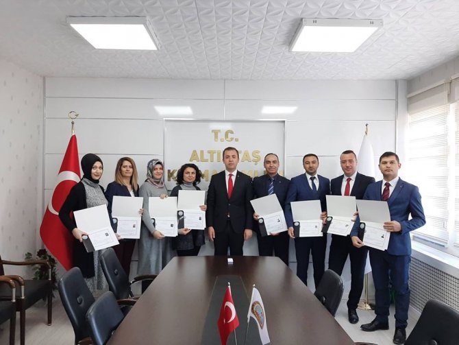 Başarılı Öğretmenler Belgelerini Aldı