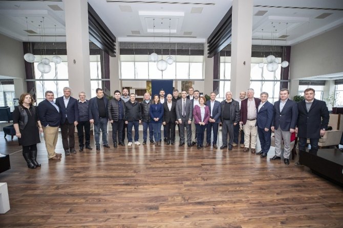İzmir’in Başkanları Menderes’te Toplandı