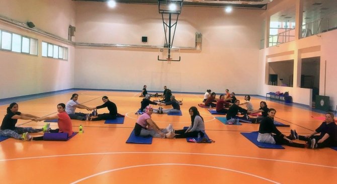 Kadınlar Sporla Buluşmaya Devam Ediyor