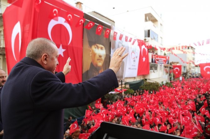 Cumhurbaşkanı Erdoğan: “Ne Hizmet Ediyorlar, Ne De Hizmet Edilmesine Müsaade Ediyorlar"
