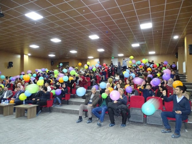 Hisarcık’ta Öğrencilere “Eğitimde Motivasyon Ve Stres Yönetimi” Konulu Seminer