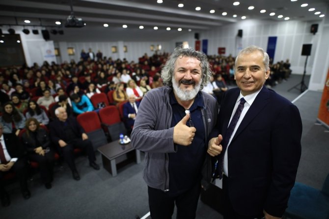 ’Mandıra Filozofu’ Öğrencilerle Deneyimlerini Ve Anılarını Paylaştı