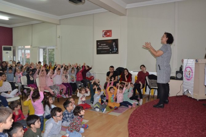 Çocuklara ‘Kişisel Bakım Ve Hijyen’ Eğitimi Verildi