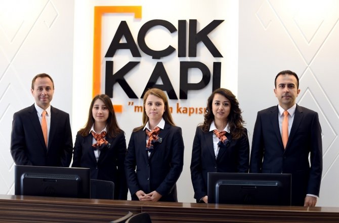 Uşak’ta Bin 55 Vatandaş ’Açık Kapı’ya Başvuruda Bulundu