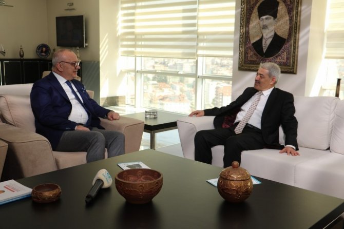 Başkan Ergün, Vakıflar Bölge Müdürü Ataseven’i Ağırladı