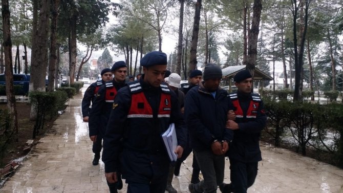 ‘Bizi Kimse Yakalayamaz’ Diyen Define Avcılarını Jasat Timi Yakaladı