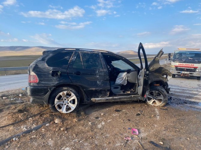 Kavşaktan Hatalı Çıkış Kazaya Sebep Oldu