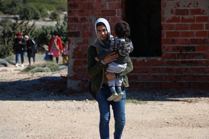 İzmir’de Göçmen Hareketliliği Başladı