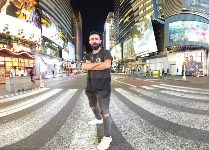 İllüzyonist Küçükdoğan Amerika Yolcusu