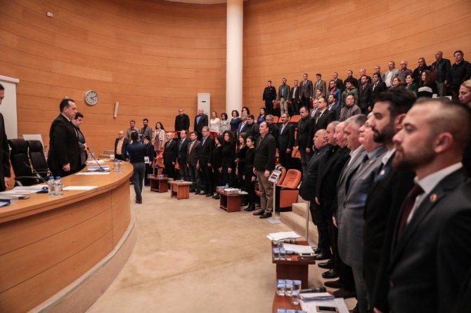 Akhisar Belediye Meclisi Şehitleri Andı