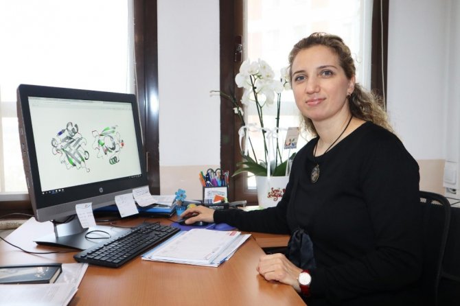 İzmir Ekonomi Üniversitesi Akademisyeninden ‘Protein’ Projesi