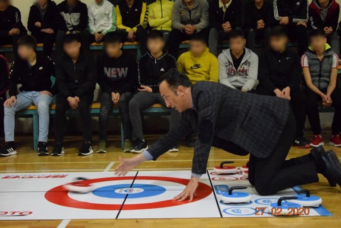 Türkiye’de İlk Defa Denizli’de İnfaz Kurumundaki Çocuklar Körling Oynadı