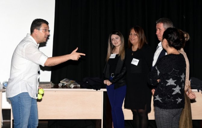 Aliağa Belediyesi Yöneticilerine İletişim Ve Liderlik Eğitimi