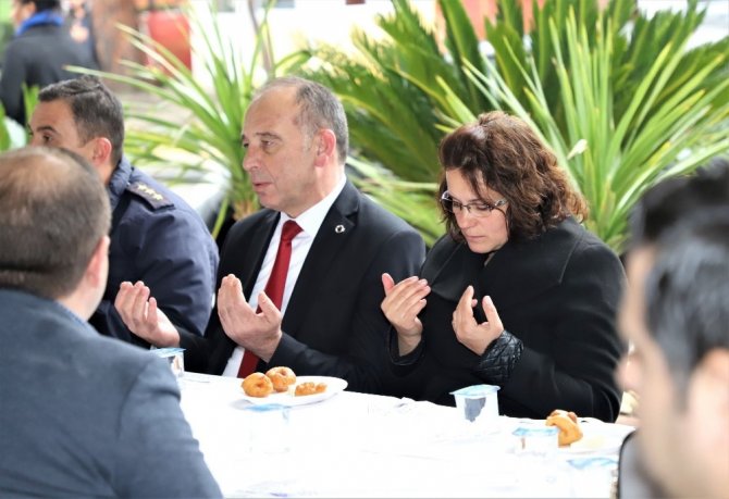 Turgutlu’da Şehitler İçin Kuran-ı Kerim Tilaveti