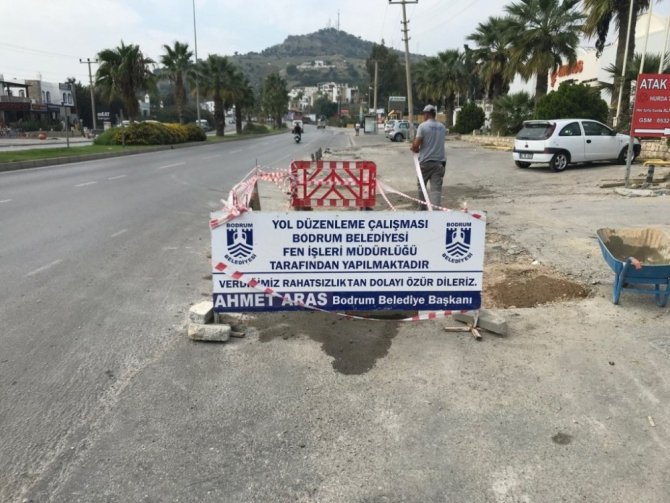 Başkan Aras: Bodrum Yolları, Sezona Kadar Hazır Olacak