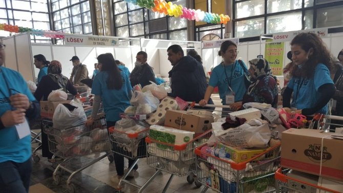 İyilikler Zinciri Türkiye’yi Sarıyor