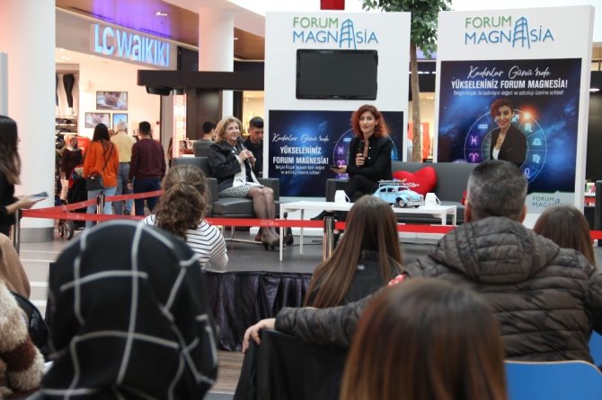 Astroloji Meraklıları Forum Magnesia’da Buluştu
