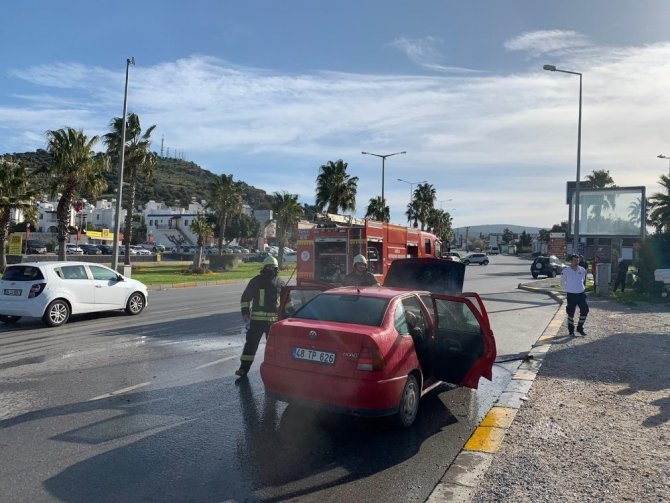 Seyir Halindeyken Alev Aldı