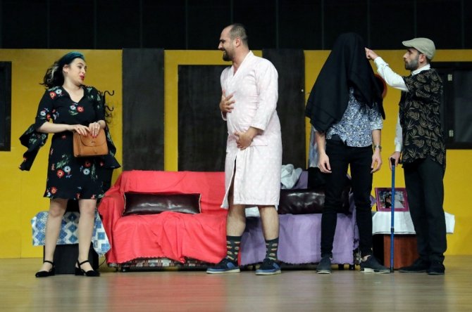 ‘Hangisi Babası’ Bu Kez Bodrum’u Güldürdü