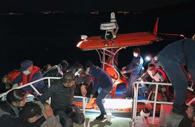 Sahil Güvenlikten Deniz Geçişlerine İzin Yok