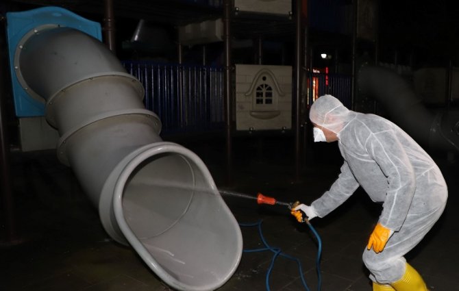 Turgutlu Belediyesi Dezenfekte Çalışmalarına Başladı