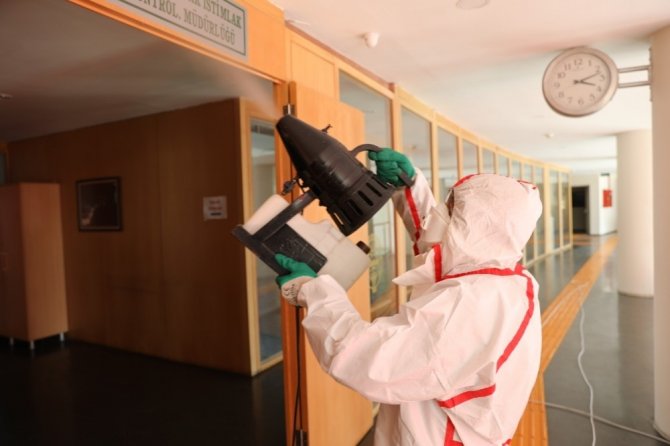 Akhisar Belediyesi Koronavirüse Karşı Mücadeleye Devam Ediyor