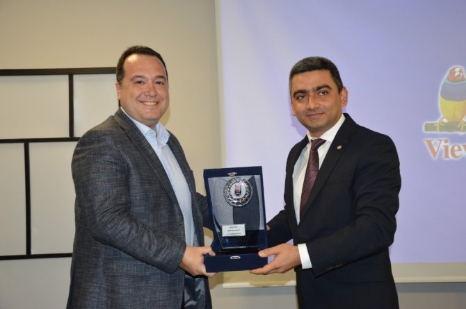 Başkan Dutlulu’ya Yılın Belediye Başkanı Özel Ödülü