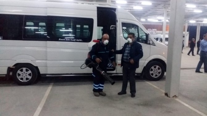 Tavas’ta Dolmuşlar Dezenfekte Edildi