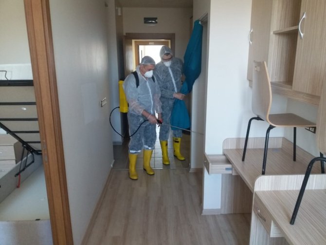 Uşak’taki Kyk Yurtları Korona Virüse Karşı Dezenfekte Edildi