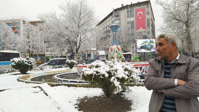 Kütahya’ya Mart Karı