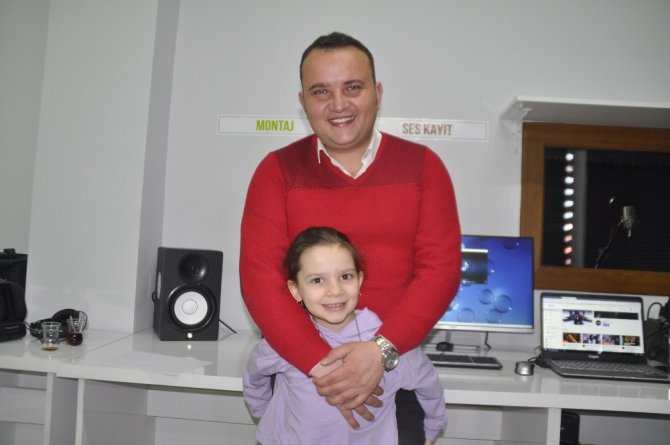 Afyonkarahisarlı Anaokulu Öğrencisinden Koronavirüse Karşı Videolu Mesaj