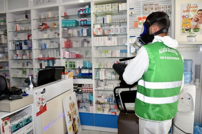 Aliağa’da Eczanelere Dezenfekte