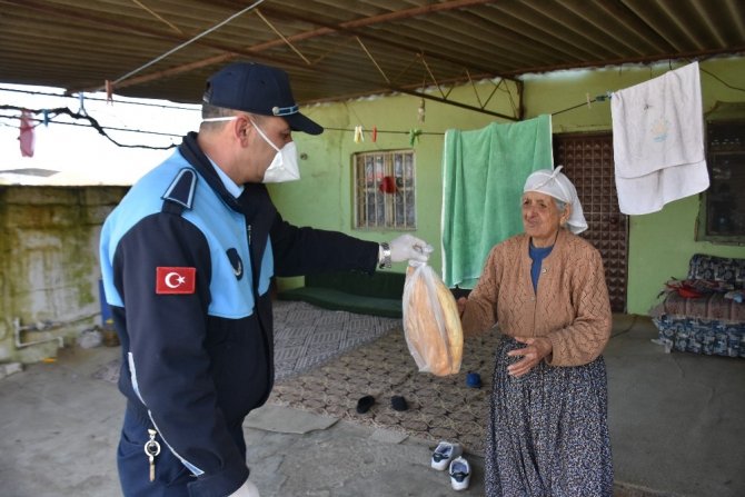 İncirliova’da Yaşlı Ve Hastaların İhtiyaçları Gideriliyor