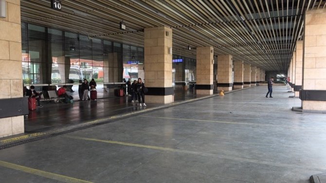 Denizli Şehirlerarası Otogarı’nda Korona Virüs Durgunluğu Başladı