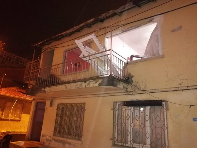 Uşak’ta Tüpten Sızan Gaz Patladı: 1 Yaralı