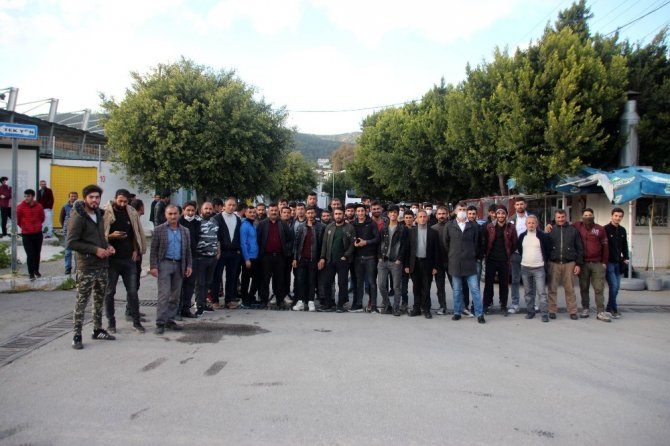 Memleketlerinden Otobüs Getirttiler, 500 Tl Ücret İstenince Gidemediler