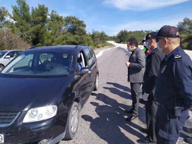 Datça Girişinde Sürücüler Bilgilendiriliyor