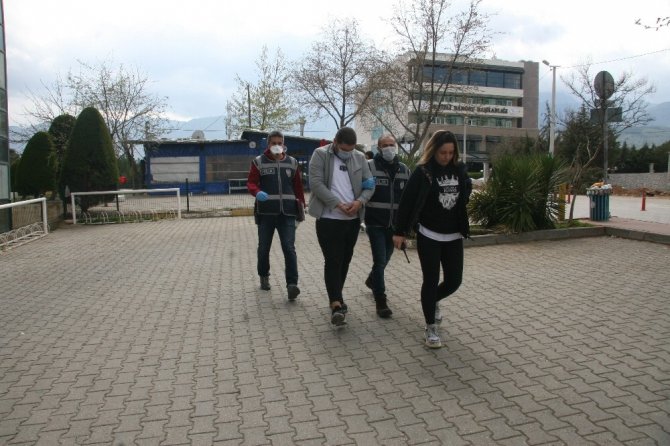 Karnı Burnunda Dolandırıcı Yüzlerce Kamera İncelenerek Yakalandı