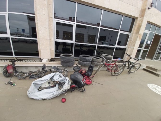 Hırsızlık Şüphelisi 2 Şahıs Yakalandı