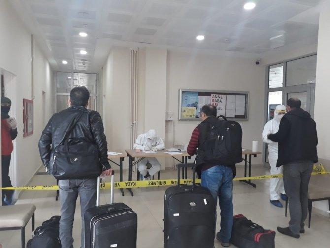 Gurbetçileri Ağlatan Anons: Sizler İçin Buradayız