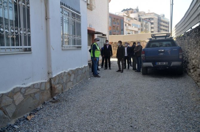 Başkan Günel, Hizmet Ve Yatırımları Yerinde İnceliyor