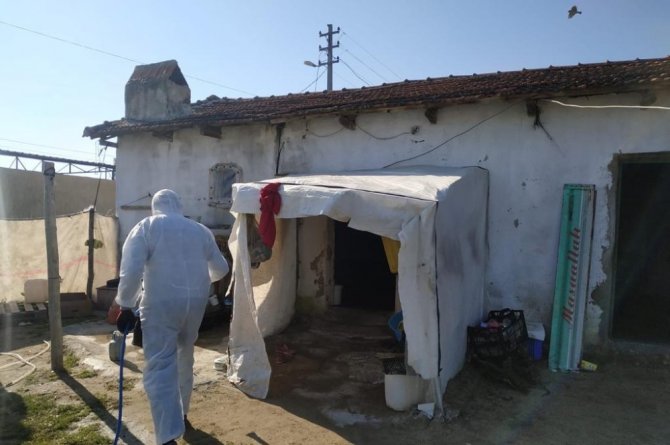 Mevsimlik İşçilerin Konaklama Yerleri Dezenfekte Edildi